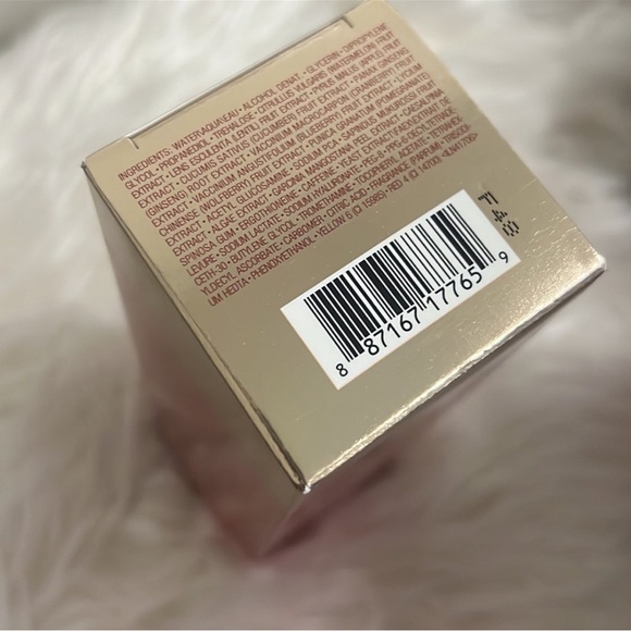 Estee Lauder Nutritious Vitality8 Radiant Energy Lotion Intense Moist 6.7oz - Picture 4 of 4